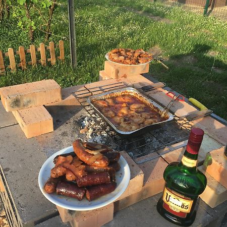 4 Lurkó Apartman Új Apartment Hajduszoboszlo Bagian luar foto