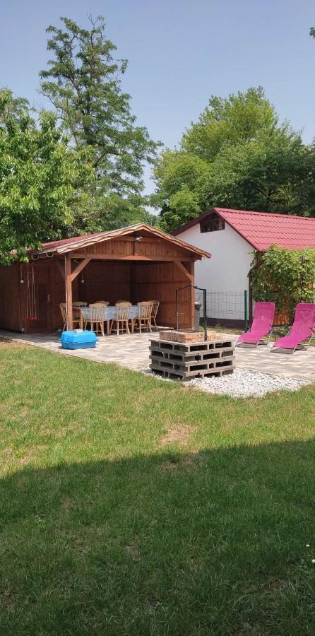 4 Lurkó Apartman Új Apartment Hajduszoboszlo Bagian luar foto